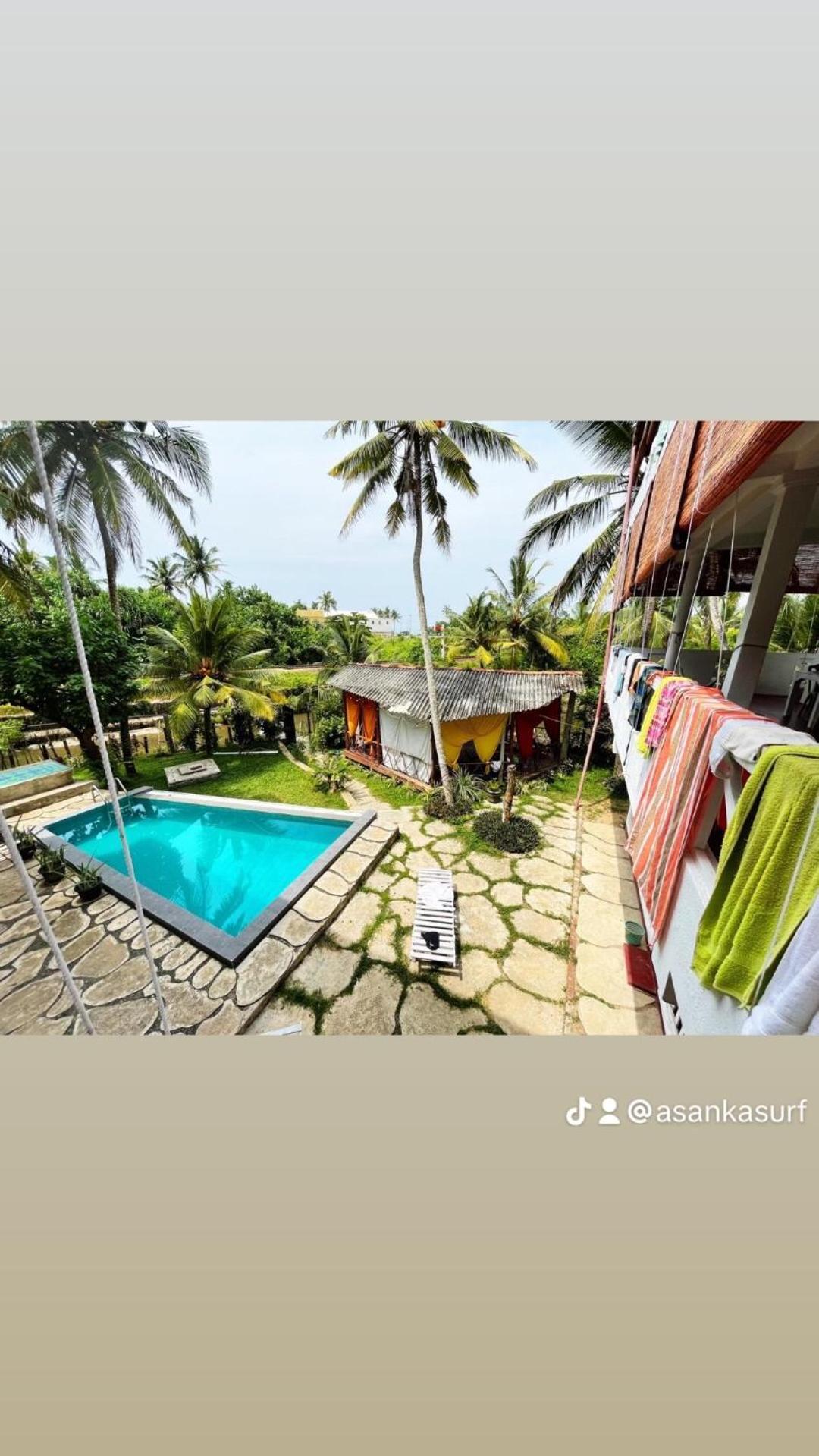 Asanka Surf House & Resturant Bed & Breakfast Midigama Exterior photo